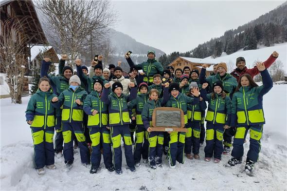 Boltiger Ski-Nachwuchs misst sich beim Obersimmentaler Skirennen.