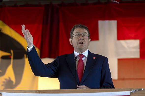 Bundesrat Albert Rösti macht sich einige Gedanken zu den Volksrechten in der Schweiz.