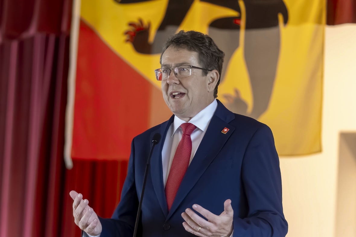 Bundesrat Albert Rösti macht sich einige Gedanken zu den Volksrechten in der Sch...