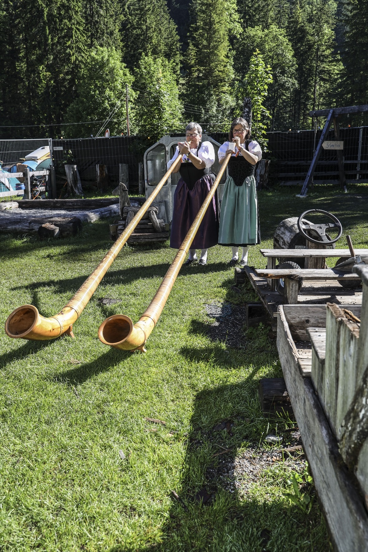 Burezmorge unter blauem Himmel und strahlendem Wetter