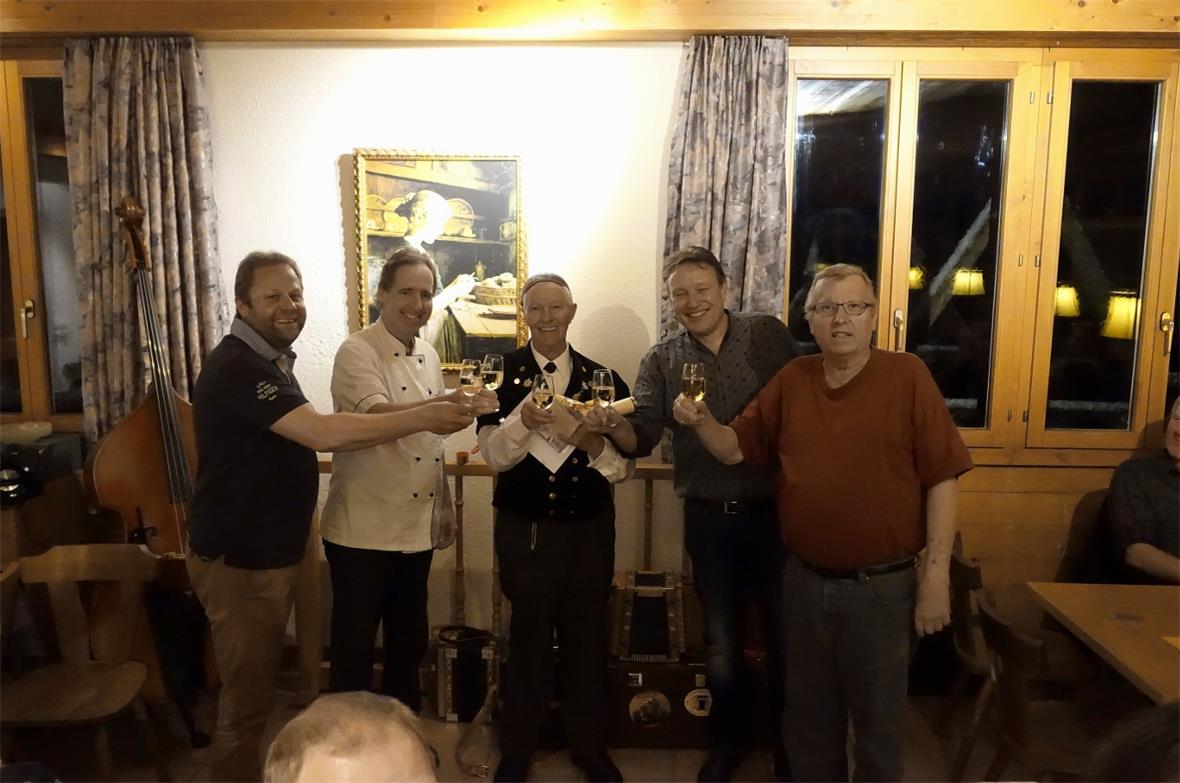 CD-Taufe mit den Paten Matthias Zeller als Präsident der Musikgesellschaft St. S...