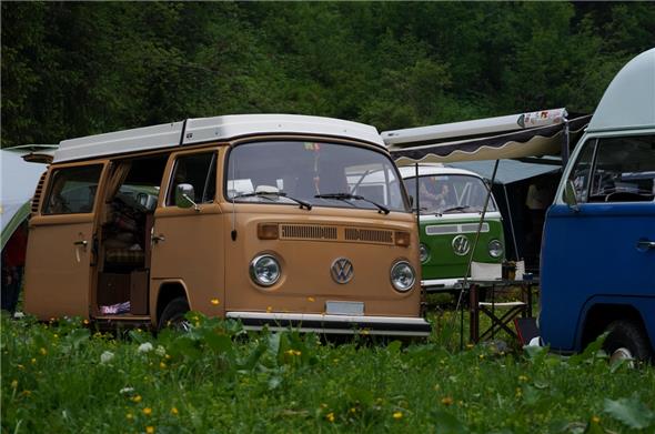 Campen mitten in der Natur? Ein Wunsch vieler Camper, aber mit dem Schutz von Tieren und Landschaft im Naturpark nicht so einfach.