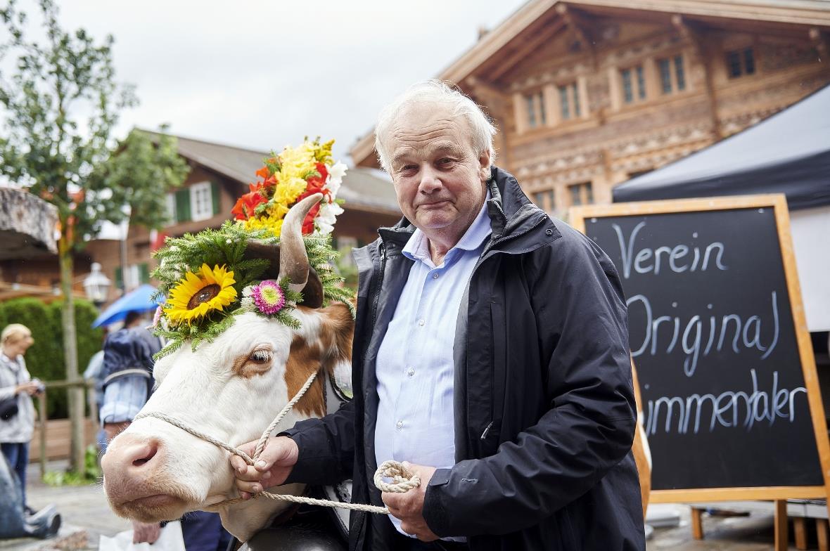 Christian Wanner, Präsident der Original Simmentaler, bei der Vereinsgründung an...