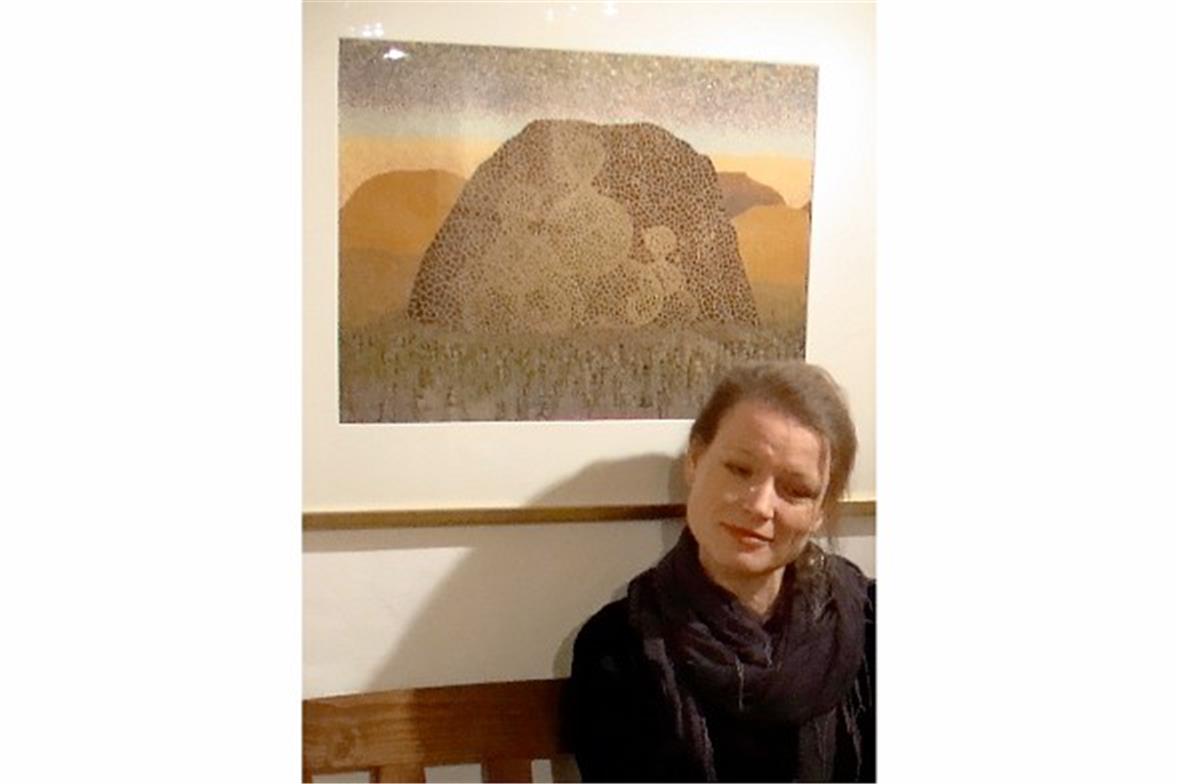 Christina Bratschi mit dem Bild «Das Gedächnis der Erde»