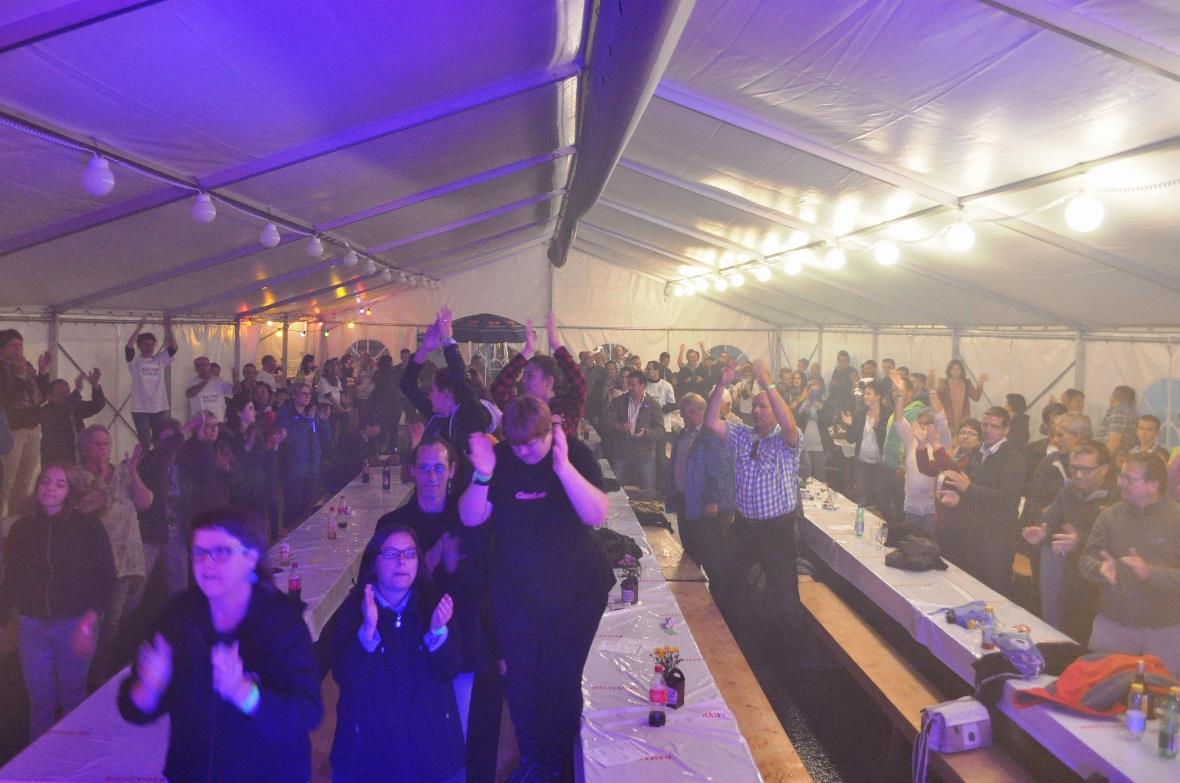 ChueLee unterhielt die Gäste bis in die frühen Morgenstunden.