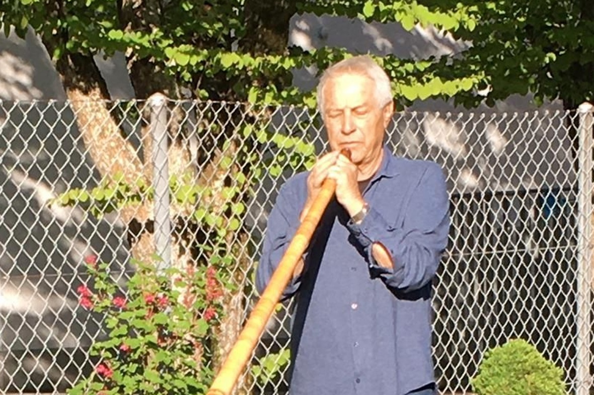 Dabei ist Edi Krebs, Thun.