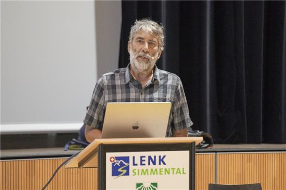 Daniel Zimmermann, Niederer+Pozzi AG, informierte über das Projekt.