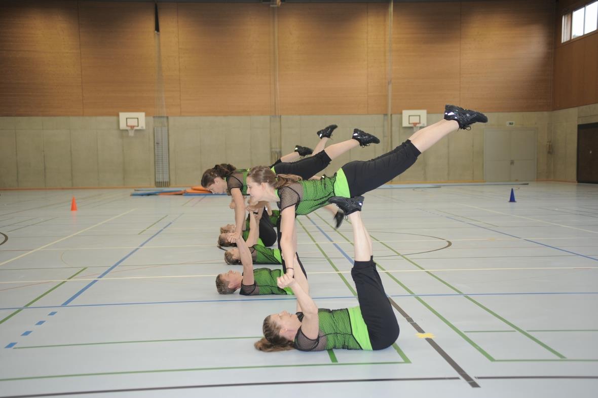 Das Aerobicteam in Aktion.