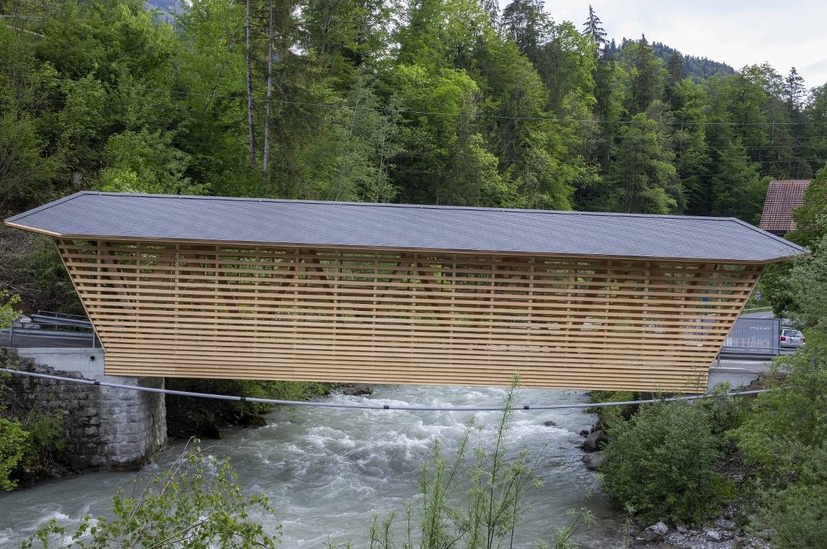 Das Design der neuen Weissenburgbrücke wurde der heutigen Zeit angepasst.