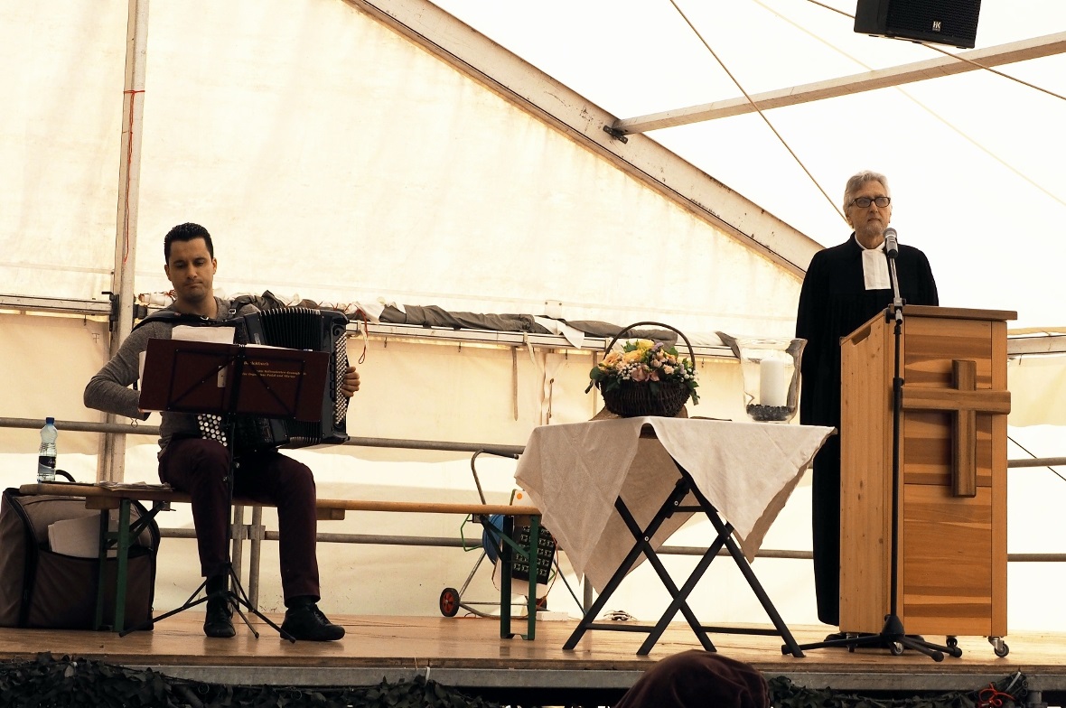 Das Mittelalterfest schloss am Sonntagvormittag mit einem mittelalterlichen Gott...