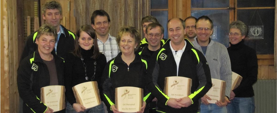 Das OK-Team des Oberländischen Turnfestes erhielt ein besonderes Andenken.