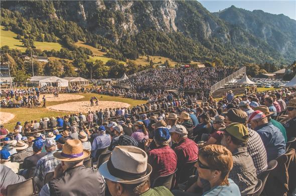Das Oberländische Schwingfest in Oey-Diemtigen bot eine prächtige Kulisse.
