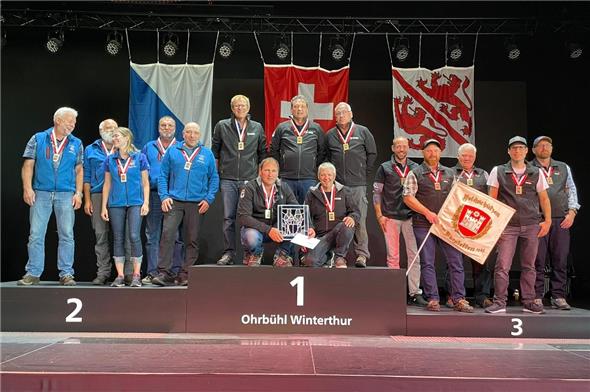 Das Podest der Kategorie E war am Schweizer Final in Winterthur mit den Schützen von Gündlischwand als Zweite, Schweizermeister Frutigen und Därstetten als Dritte komplett in Berner Oberländer Hand.