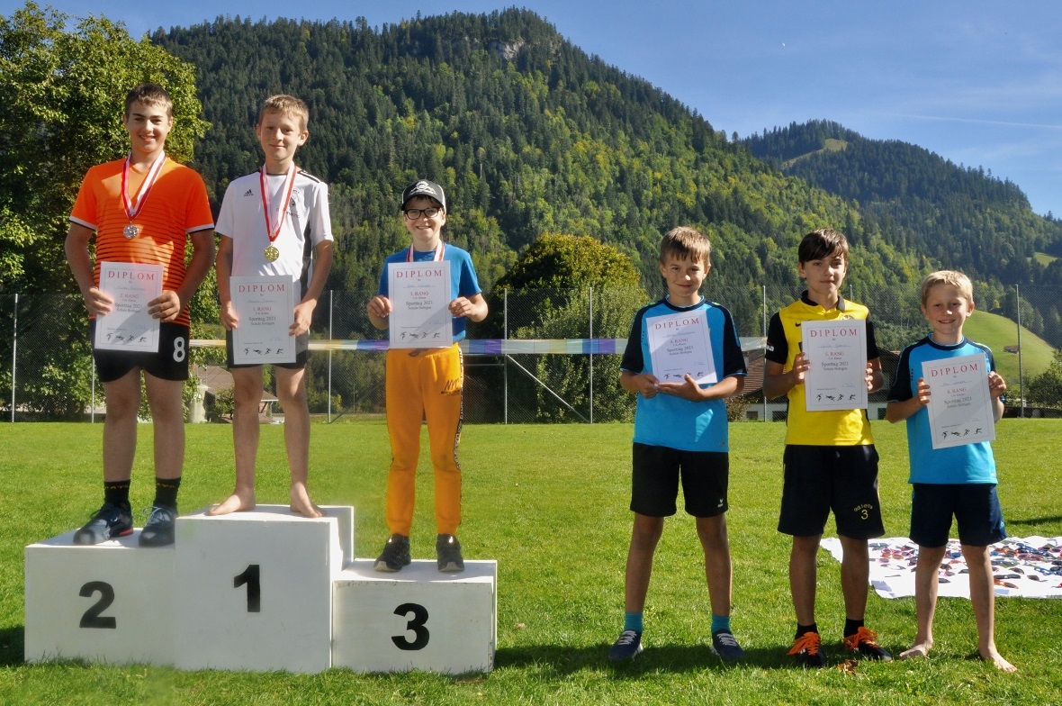 Das Podest der Knaben 4.–6. Klasse.