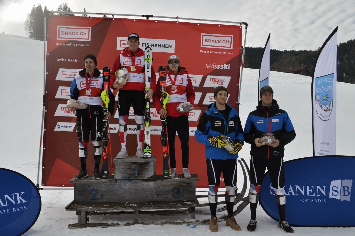 Das Podest der U21 Junioren Schweizermeisterschaft: Matthias Grünenwald, Matthias Iten, Nick Spörri, Gianluca Boehm und Florian Kunz.