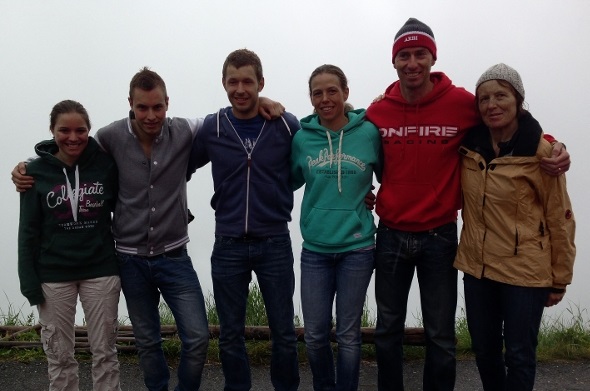 Das Podest zeigt die Sieger des Nordic Walking Nässli Run