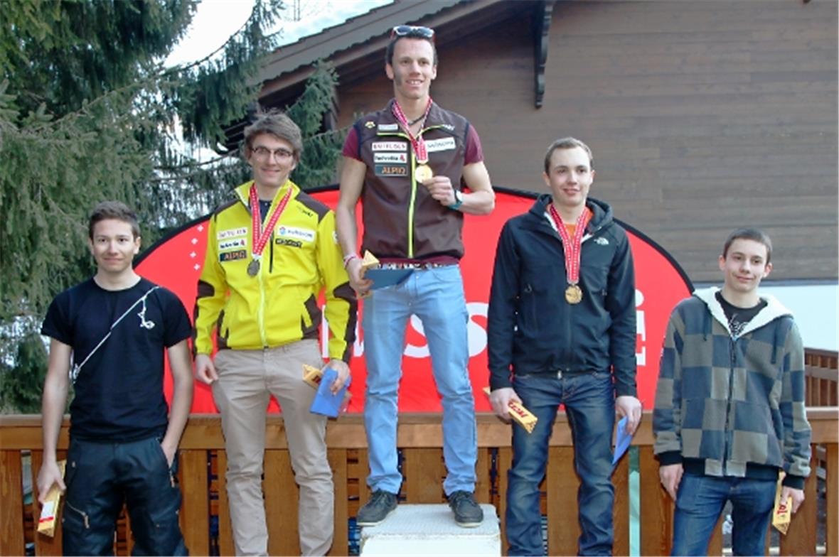 Das Podium der Herren Junioren: 4. Romain Beney, 2. Gaetan Procureur, 1. Nicolas...