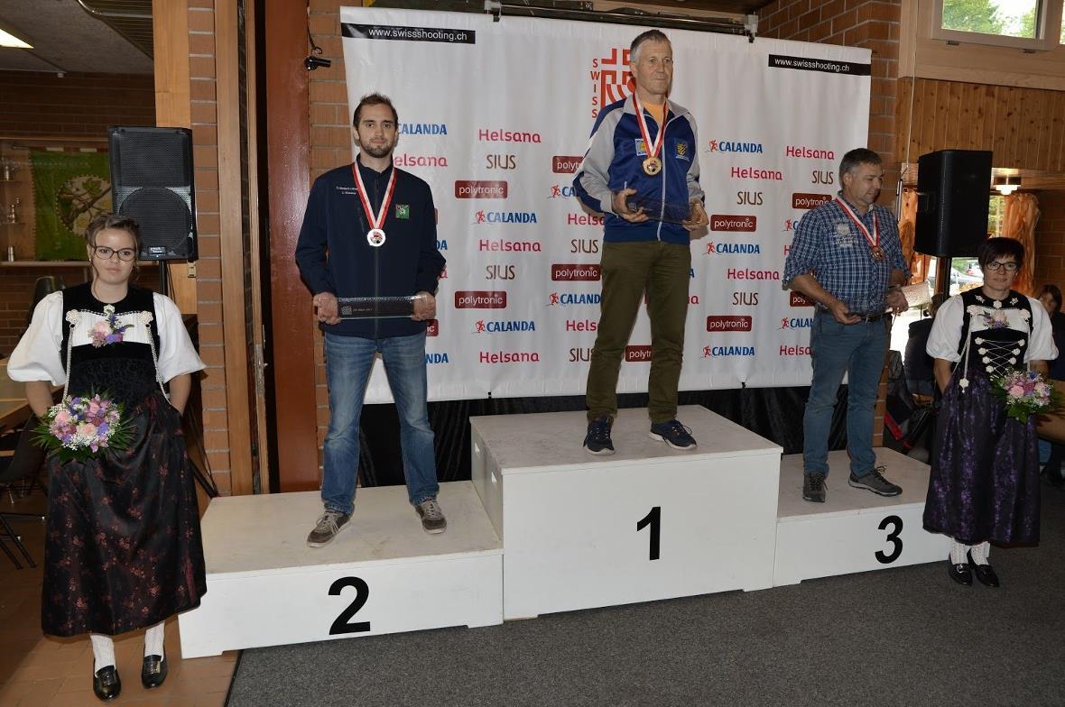 Das Siegerpodest: 1. Bruno Schneiter, Zürich, 572 P; 2. Carlo Klossner, Diemtigen, 569 P; 3. Jean-Marc Cottier, Blankenburg, 566 P.