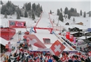 Das Slalom-Podest am Chuenisbärgli vom Sonntag liess die begehrten Kuhglocken kr...