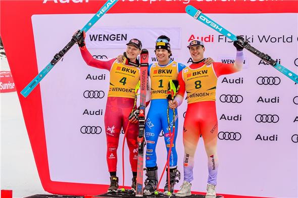 Das Super-G-Podest am Freitag mit Sieger Giovanni Franzoni aus Italien vor dem Österreicher Stefan Babinsky und dem Boltiger Franjo von Allmen auf Rang drei.