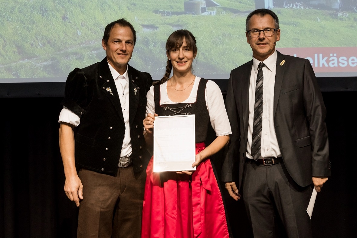 Der 4. Platz in der Kategorie Berner Hobelkäse AOP, Jg. 2015, ging an die Alp Ah...