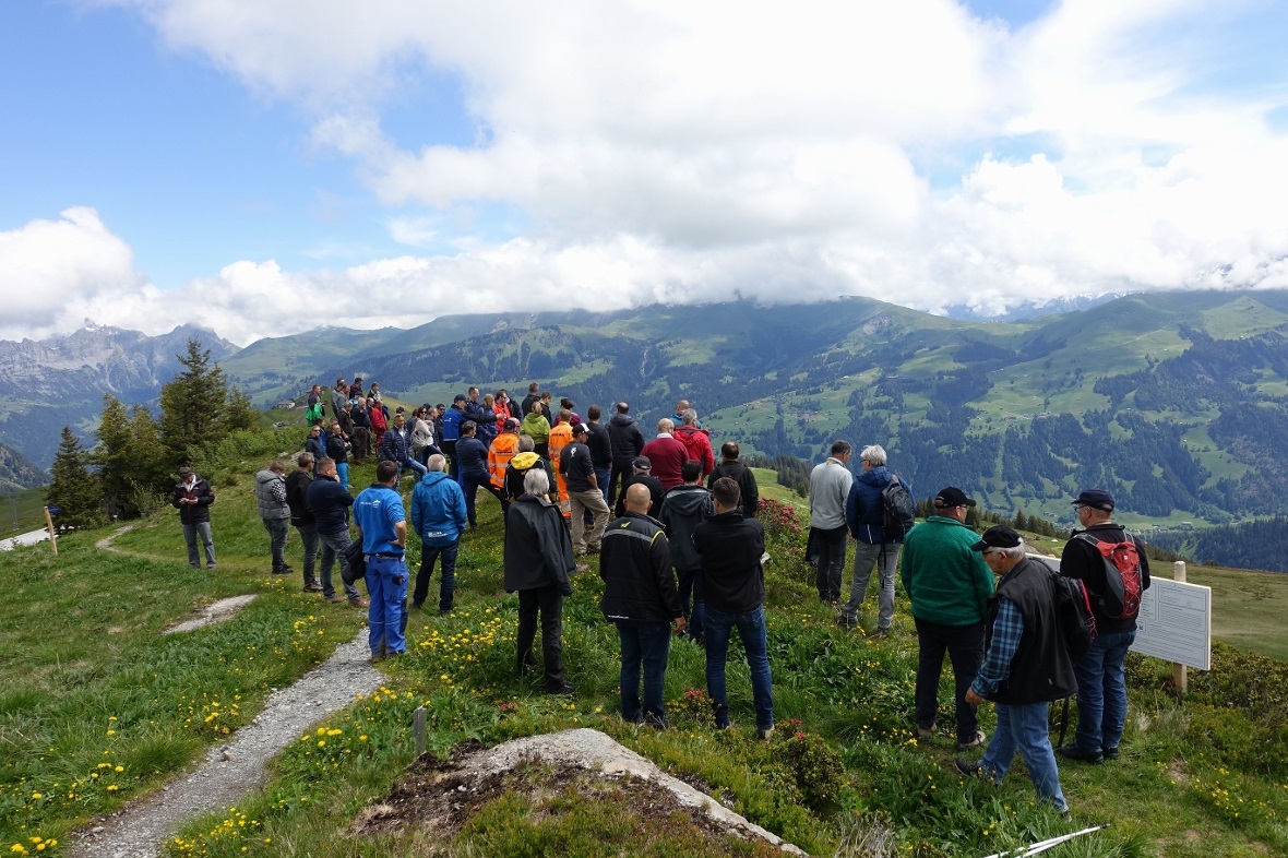 Der Aussichtspunkt bietet nicht nur einen auf das Bauprojekt.