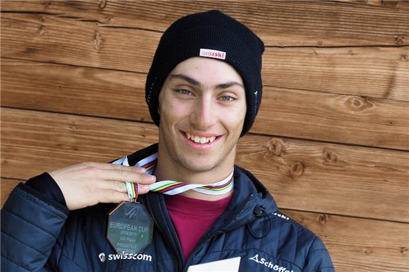 Der Därstettner Gil Martin erreichte im Europacup-Gesamtklassement den 3. und an der Junioren-WM den 5. Rang.