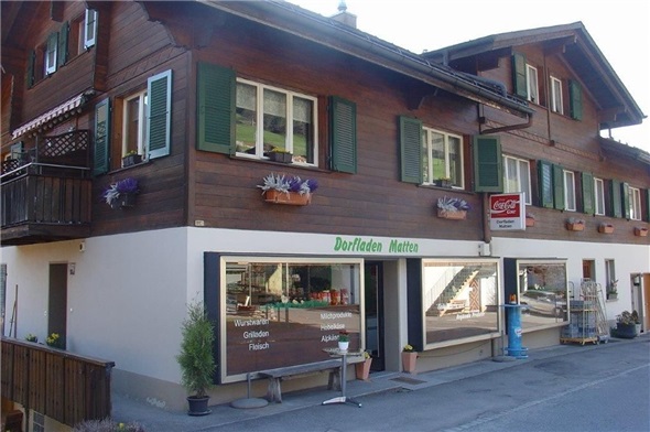 Der Dorfladen Matten erscheint in neuem Glanz.