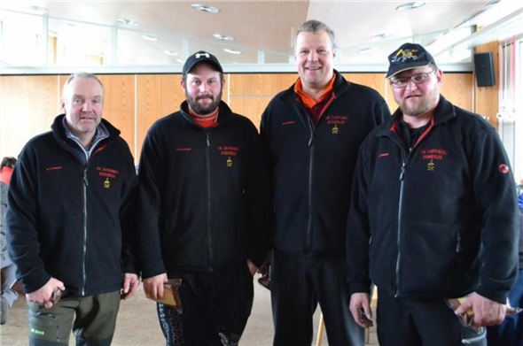 Der ESC Zweisimmen-Rinderberg gewann den 46. Int. Züri-Leu- Cup 2018 (von links): Andreas und Tobias Bischoff, Bernhard Vorderegger sowie Heinz Knöri.