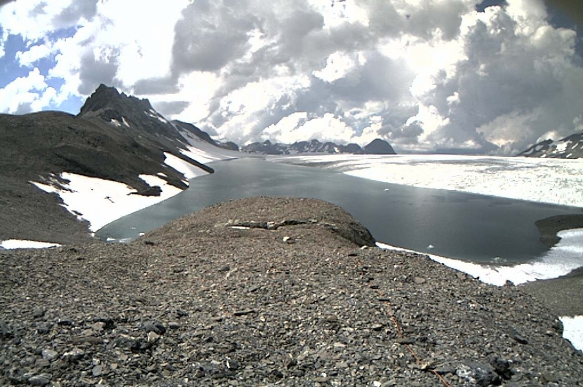 Der Favarges See von Osten vor der Entleerung