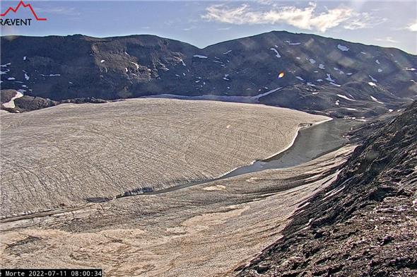 Der Favergesee: Derzeit erfolgt die Enleerung kontrolliert und gleichmässig – trotzdem sind plötzliche Ereignisse und Springfluten möglich, warnt die Gemeinde.