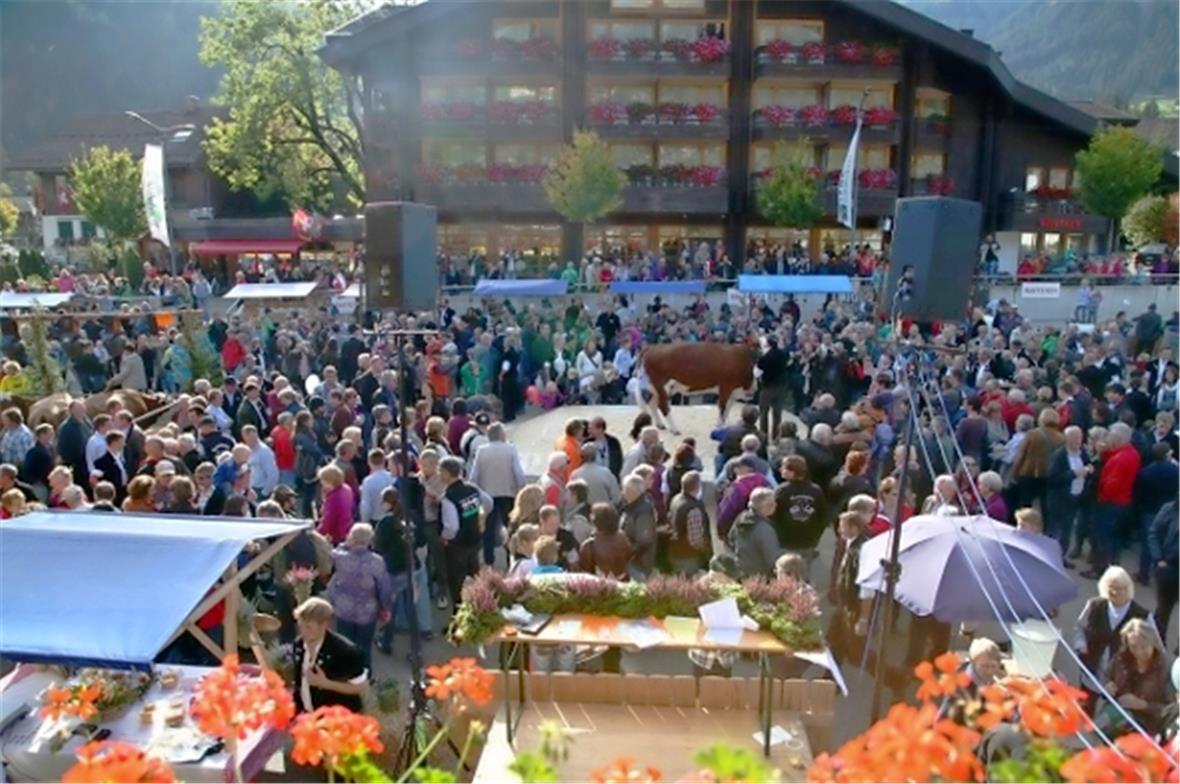 Der Festplatz während der Miss Wahl