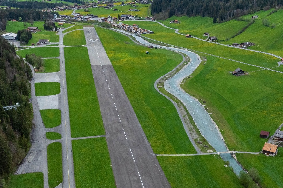 Der Flugplatz St. Stephan soll wieder regelmässig militärisch genutzt werden.