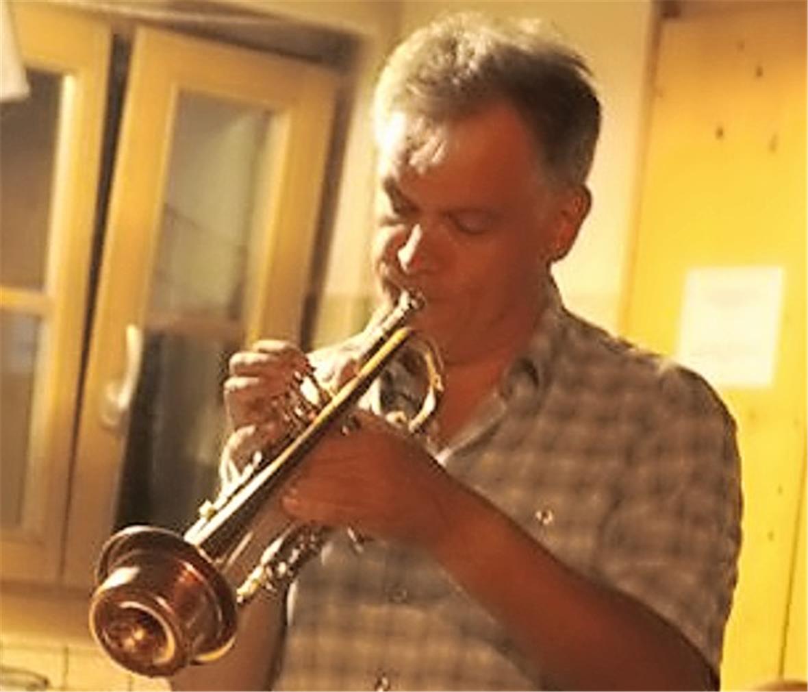 Der Gastmusiker Thomas Sehringer bot ein brillantes Trompetenspiel.