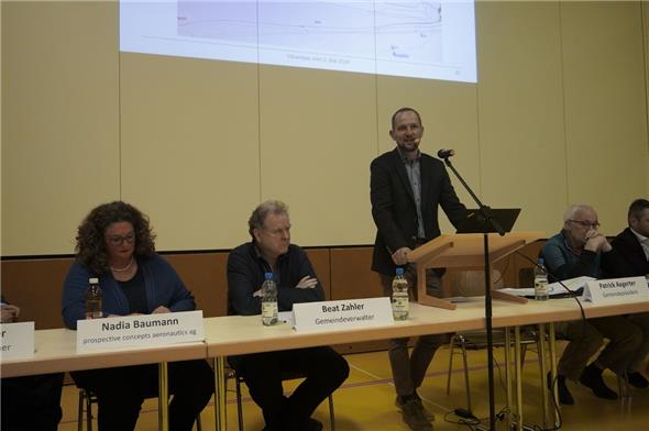 Der Gemeindepräsident Patrick Aegerter sieht mit dem Erwerb des zukünftigen Gewerbelandes ein grosses Entwicklungspotenzial für St. Stephan.