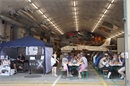Der Hangar sorgte für Abkühlung in der Hitze.
