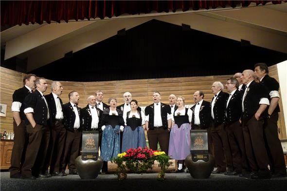 Der Jodlerklub Bärgrose Zweisimmen überzeugte mit seinen Liedervorträgen.