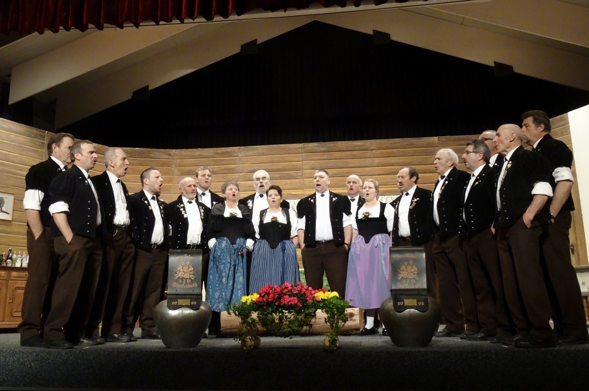 Der Jodlerklub Bärgrose Zweisimmen überzeugte mit seinen Liedervorträgen.