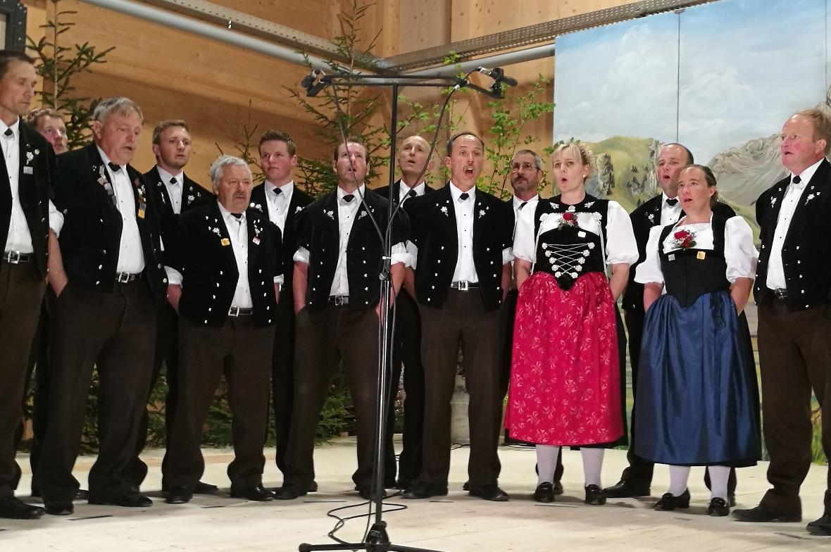 Der Jodlerklub Rinderberg-Oeschseite hat den Jodlertag hervorragend organisiert.