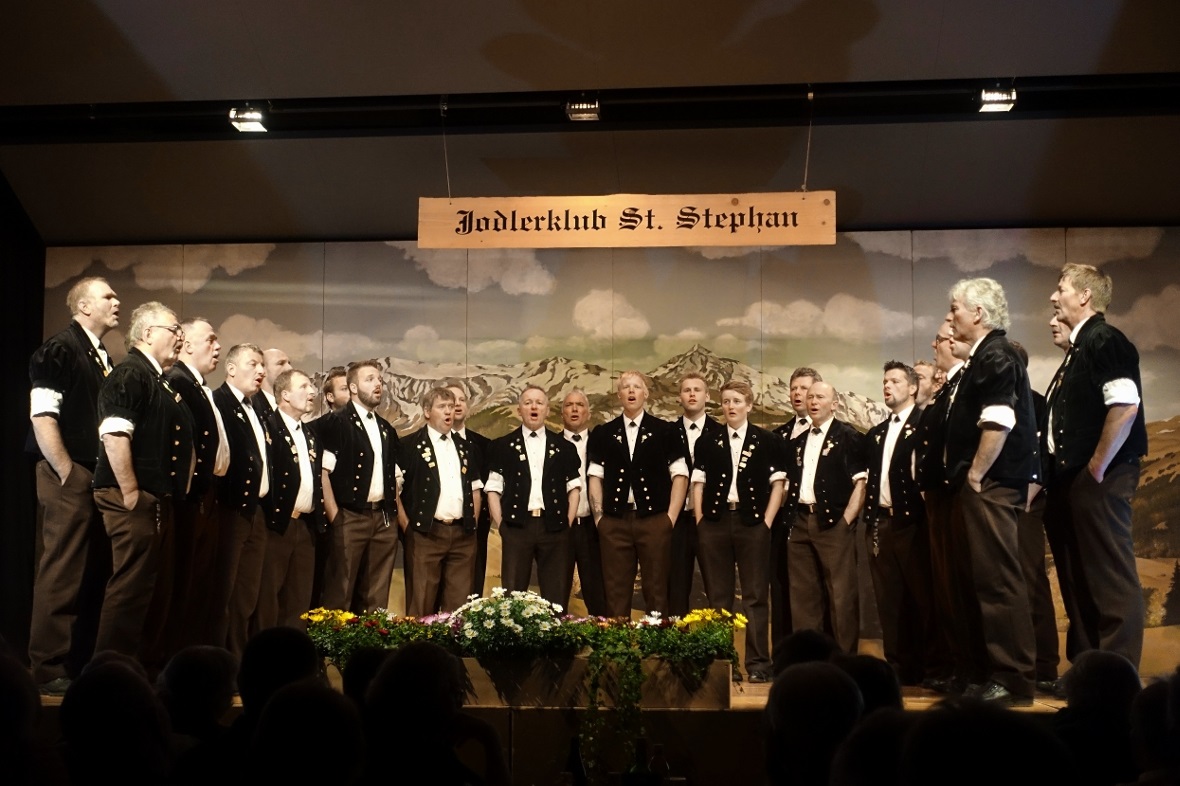 Der Jodlerklub St. Stephan begeisterte das Publikum an beiden Konzertabenden.