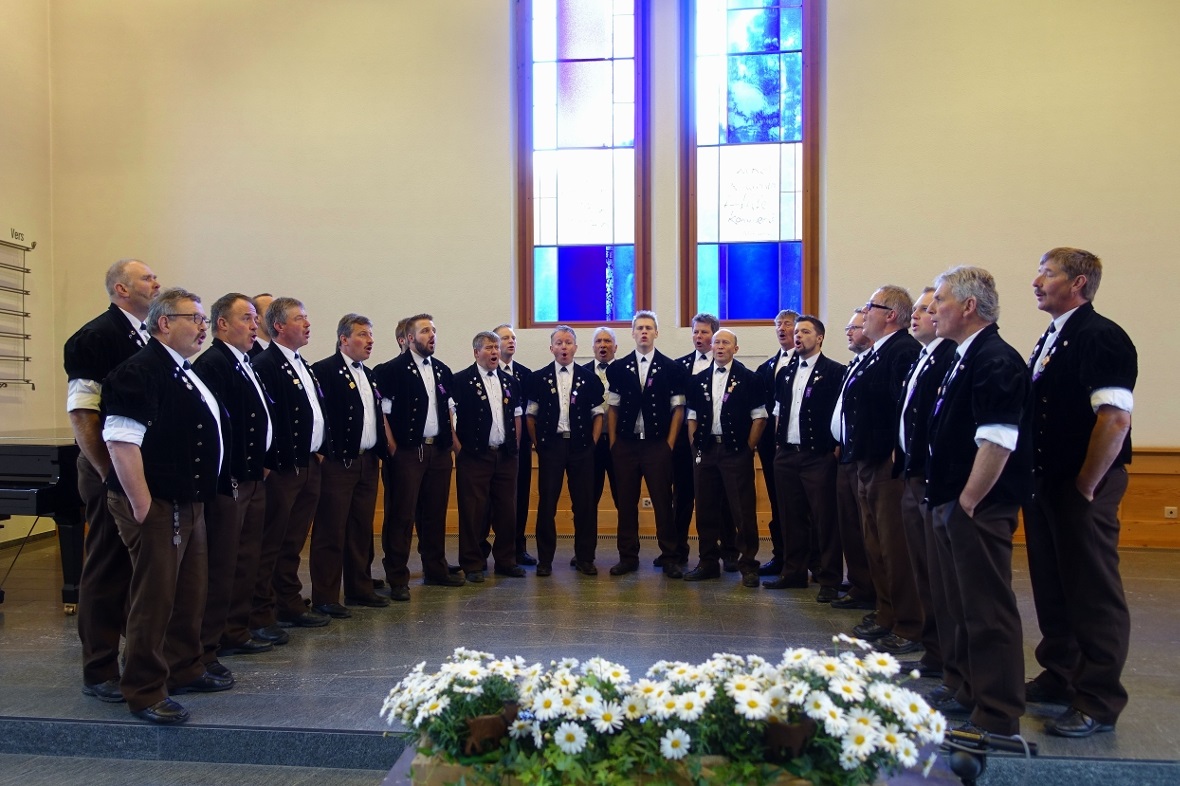 Der Jodlerklub St. Stephan beim Morgenkonzert.