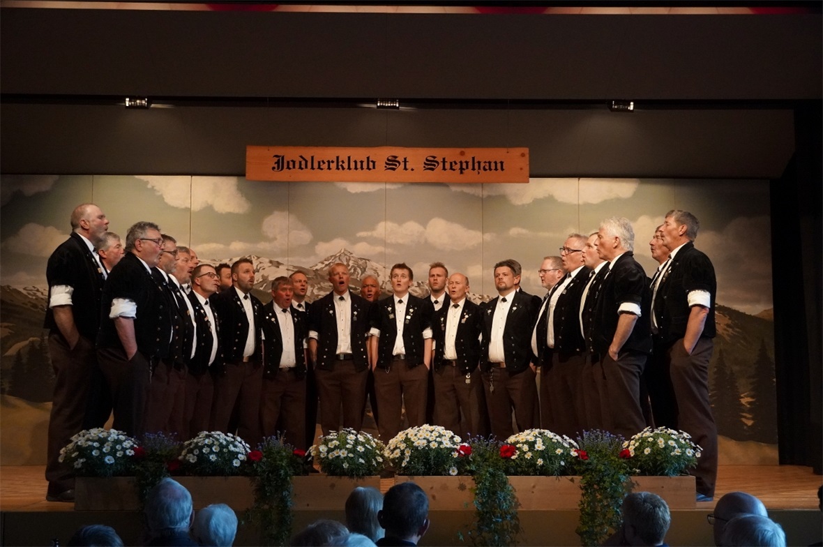 Der Jodlerklub St. Stephan überzeugte sowohl auf der Bühne wie als Organisator hinter den Kulissen.