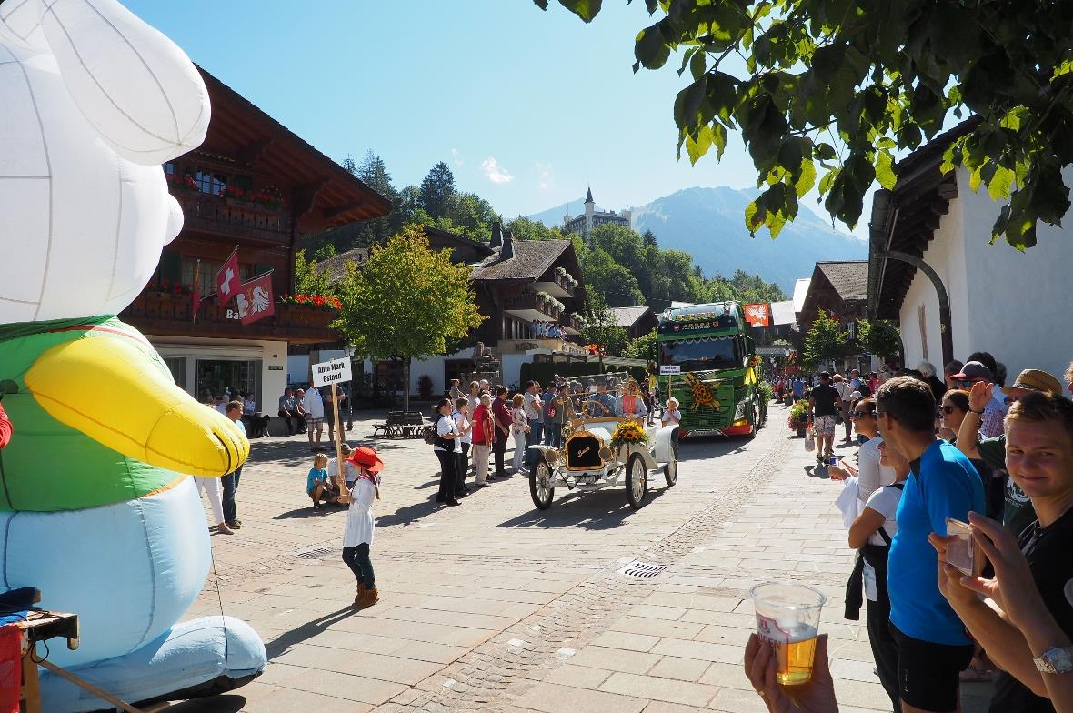 Der Jubiläumsumzug am Sonntag.