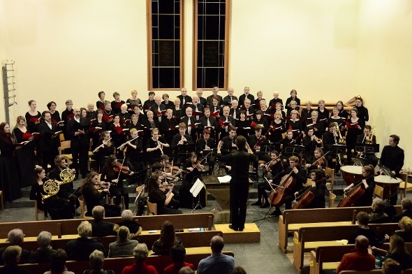 Der Kirchenchor Lenk wagte mit Louis Spohrs faszinierendem Oratorium «Die letzten Dinge» etwas Grösseres. Mit einem Teil des Jugendsinfonieorchesters Crescendo, dem Solistenquartett Monika Maria Philippi (Sopran), Martina Hug (Alt) Daniel Bentz (Tenor) und Eric Förster (Bass) unter der Leitung von Johannes Göddemeyer glückten übers Wochenende zwei eindrückliche Aufführungen.