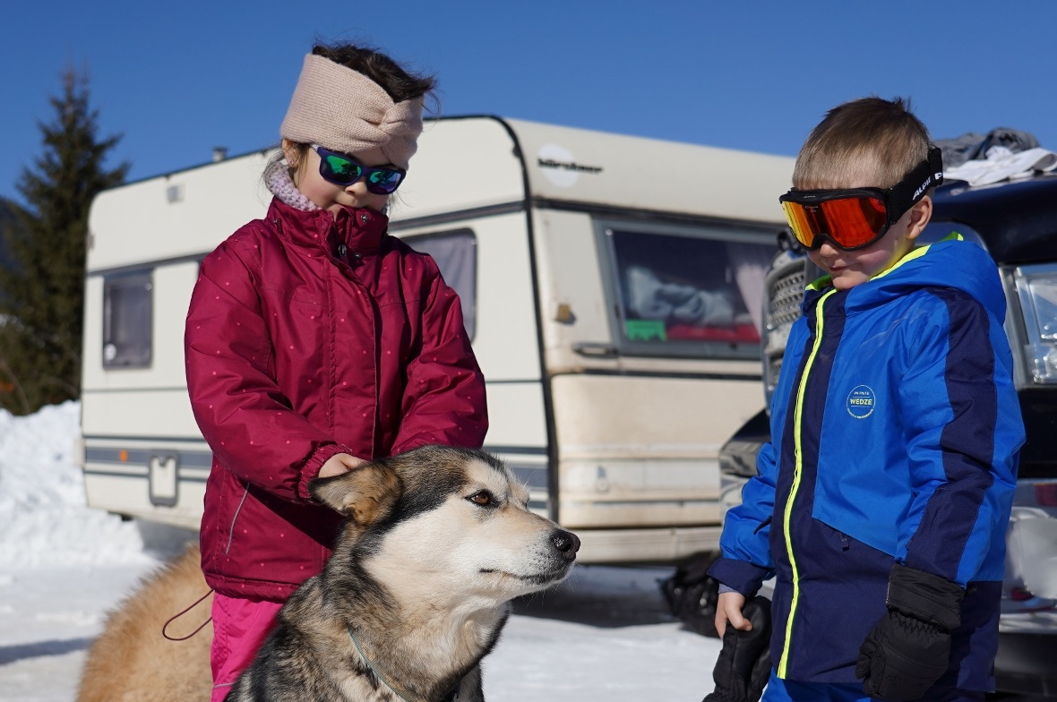 Der Nachwuchs hat jedenfalls keine Berührungsängste.