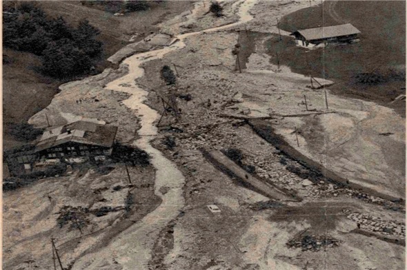 Der Narrenbach im Diemtigtal nach dem Unwetter vom 7.7.1977.
