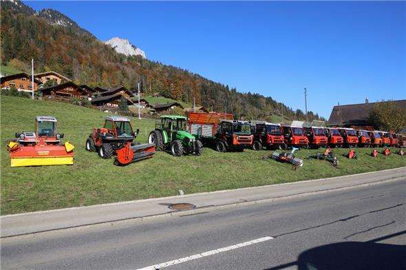 Der Park der Landmaschinen aus zweiter Hand.