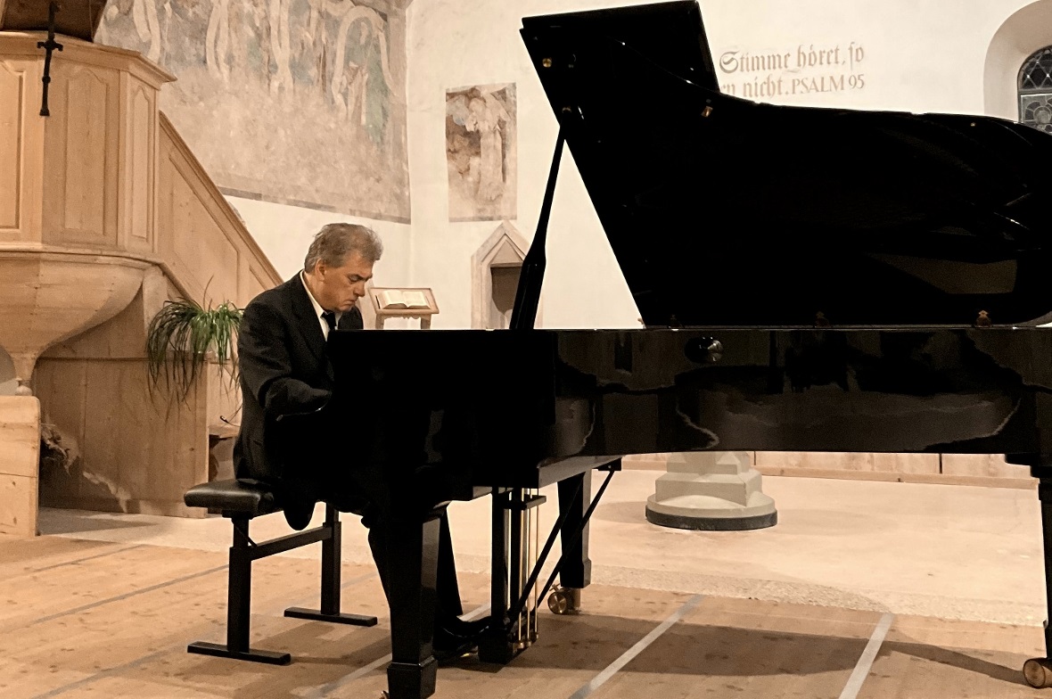 Der Pianist Patrizio Mazzola konzertierte in der reformierten Kirche.