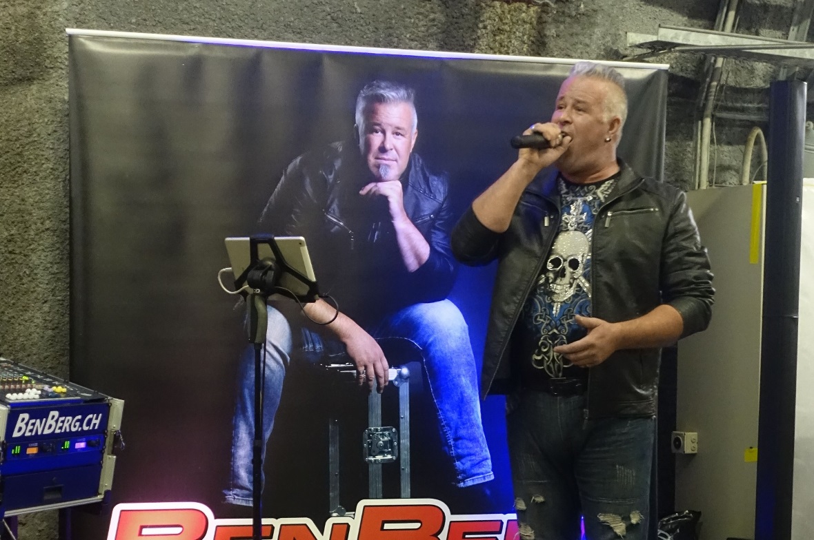 Der Sänger Ben Berg aus Wimmis sorgte für gute Stimmung.