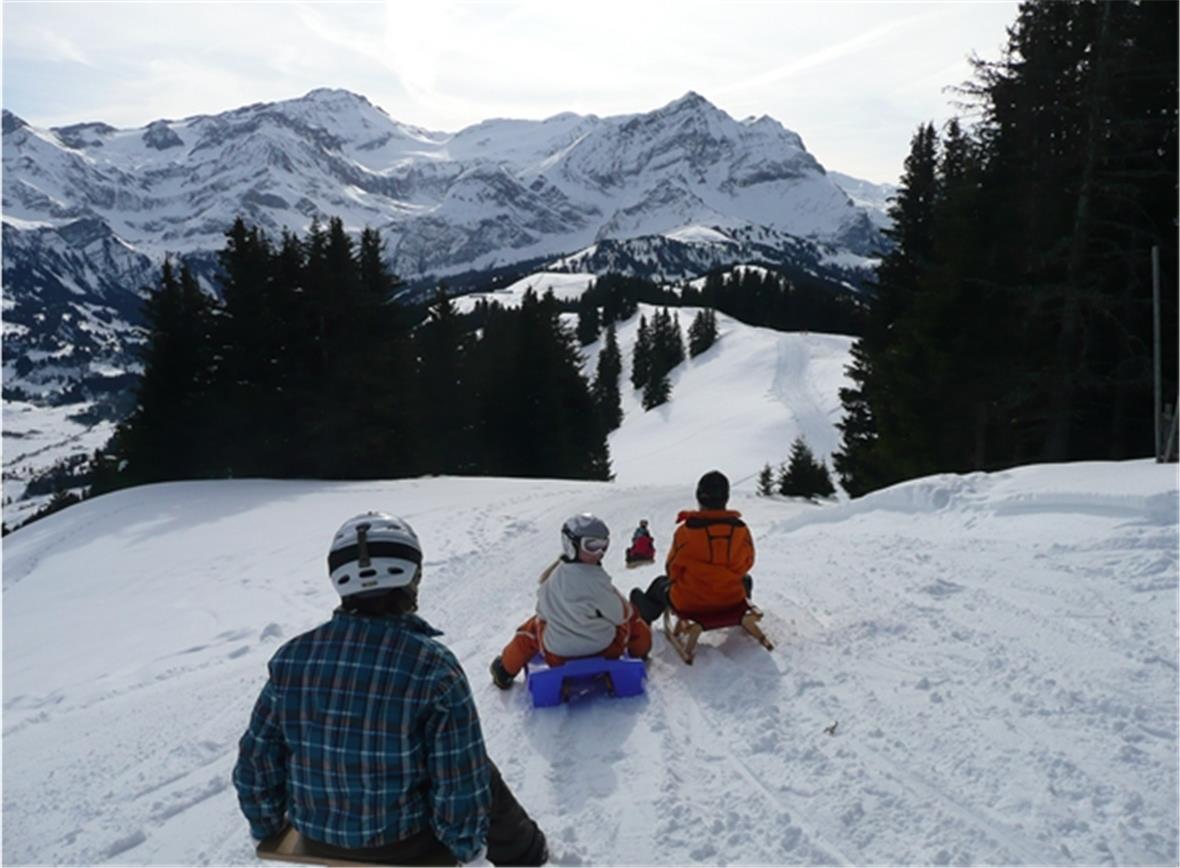 Der Schlittelweg vonder Wispile ins Tal.